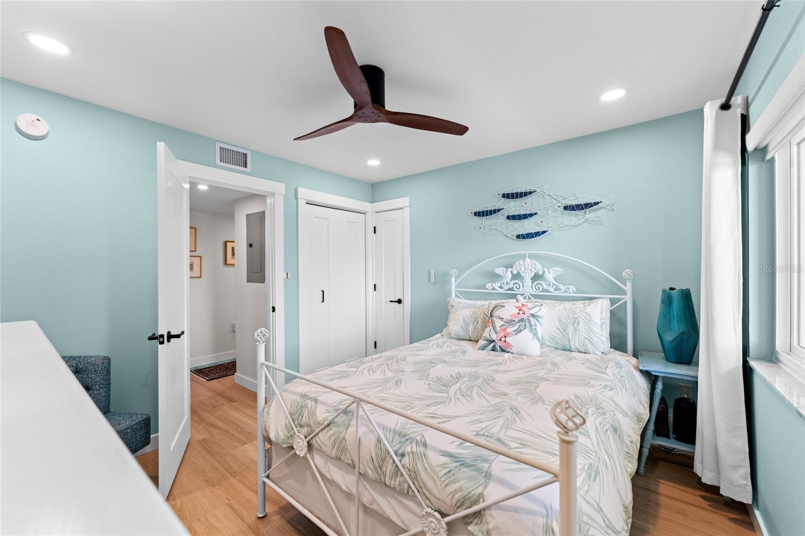 622 EDGEWATER DR #721 — photo 41
