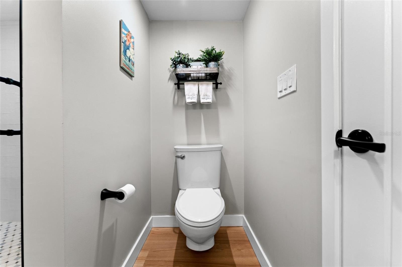622 EDGEWATER DR #721 — photo 31