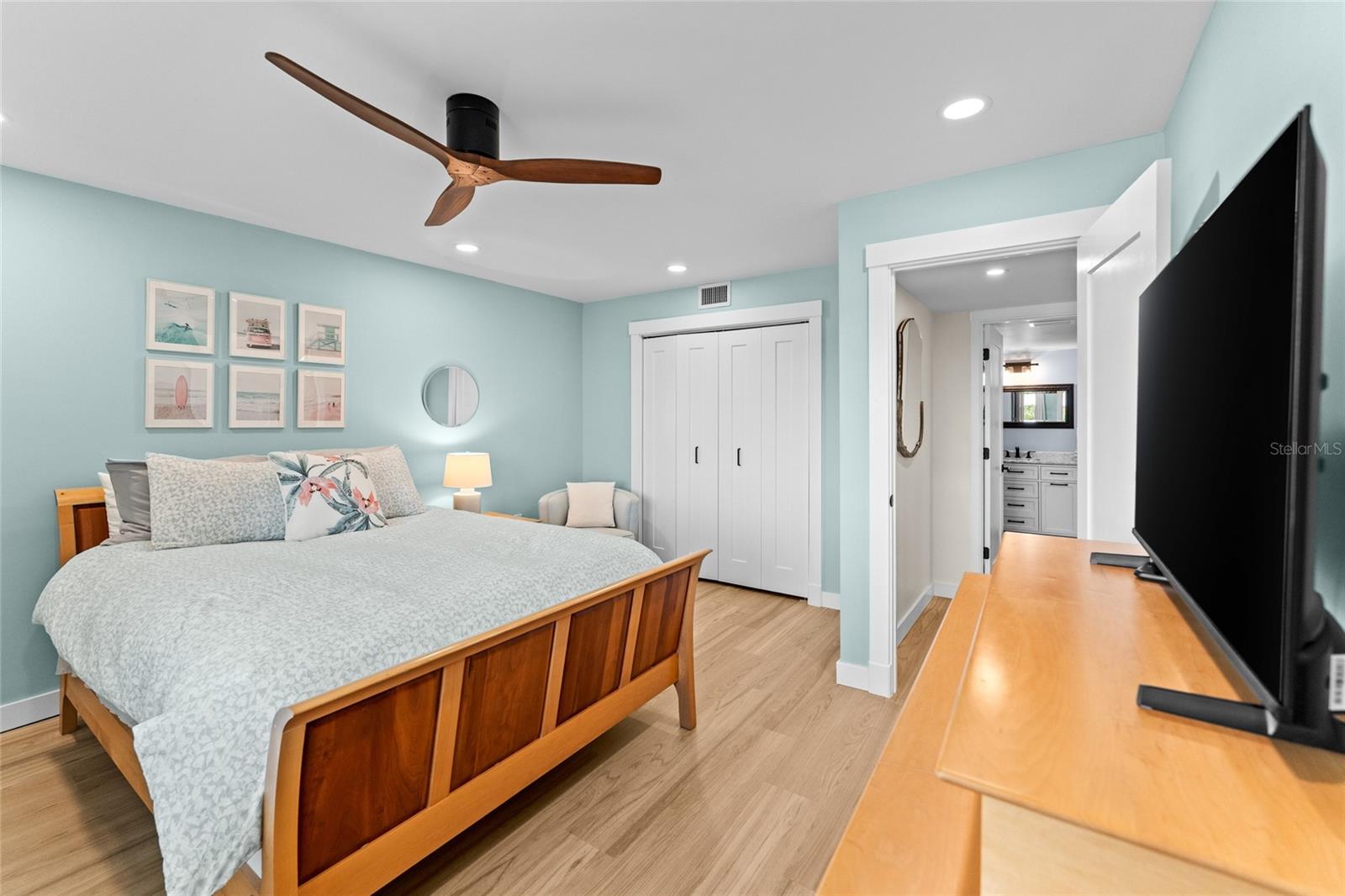 622 EDGEWATER DR #721 — photo 43