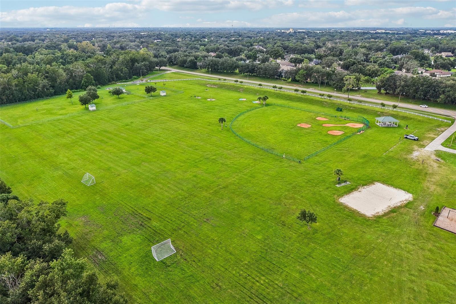 3503 OAK CLUB CT — photo 77