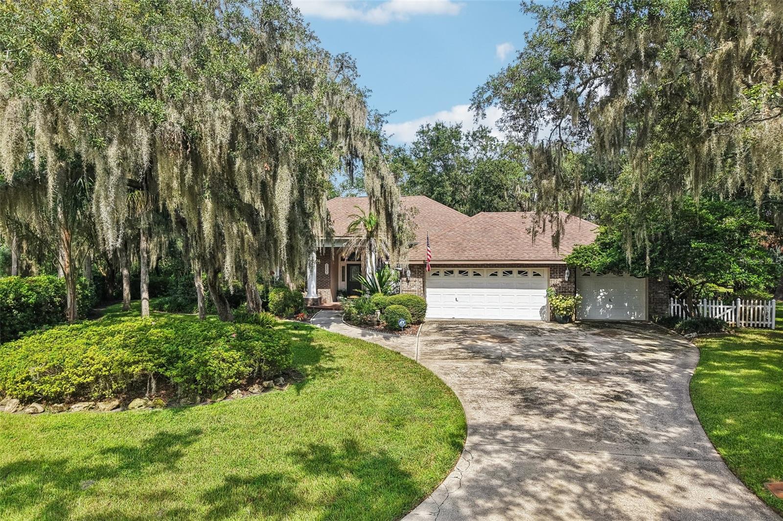 3503 OAK CLUB CT — photo 84