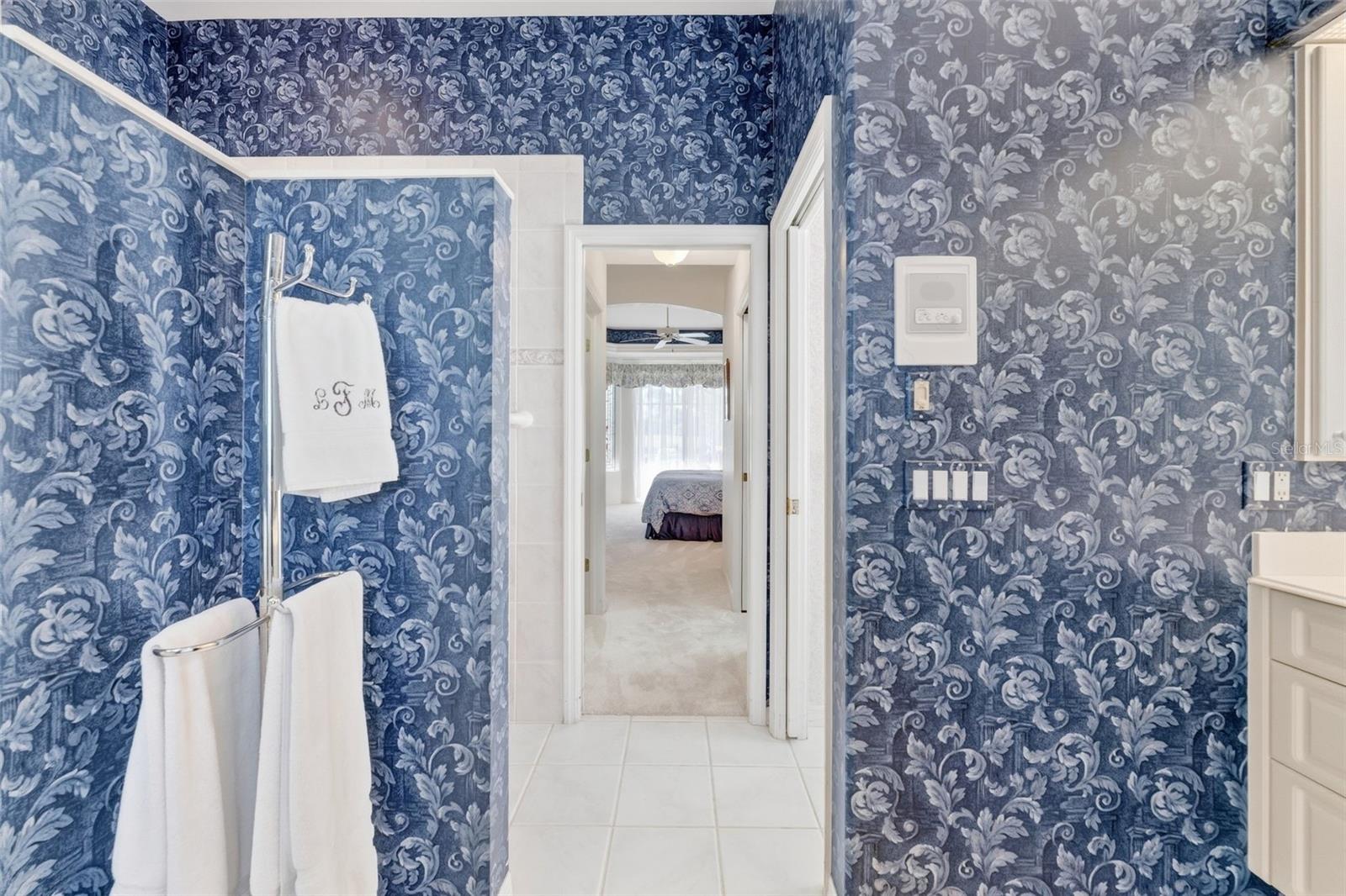 2555 SILVER PALM RD — photo 40