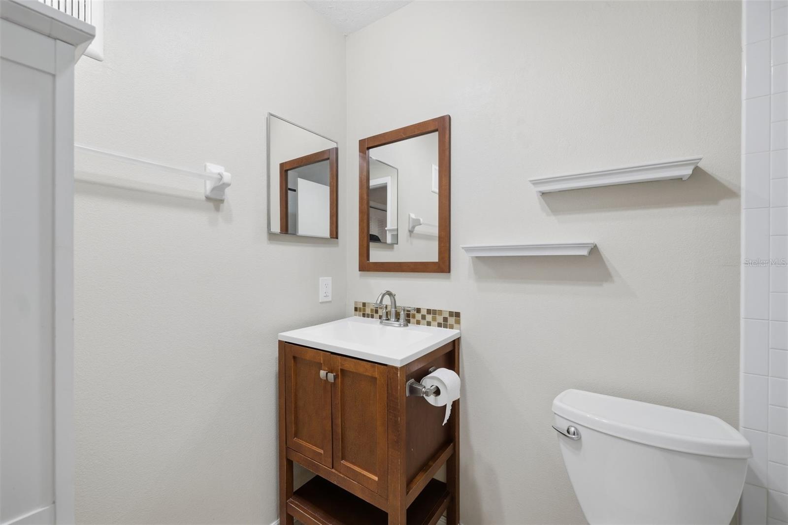 3300 FOX CHASE CIR N #224 — photo 14