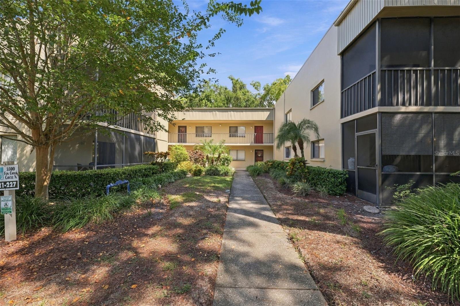 3300 FOX CHASE CIR N #224 — photo 33