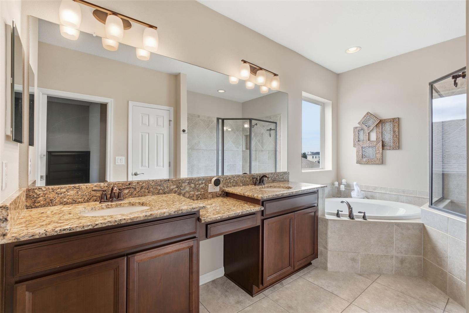 17515 BRIGHT WHEAT DR — photo 32
