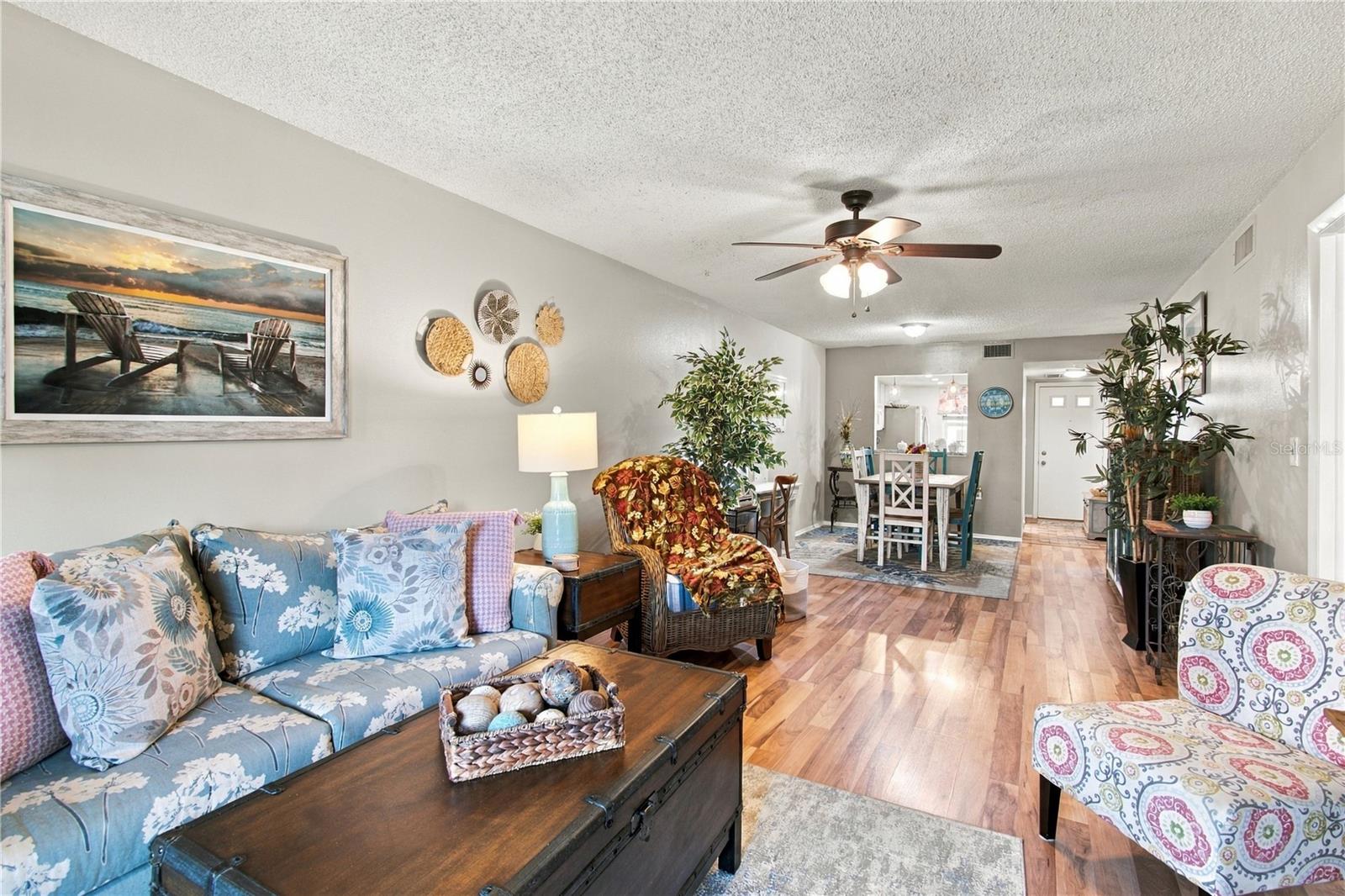 8220 SEVEN OAKS CT #5 — photo 20