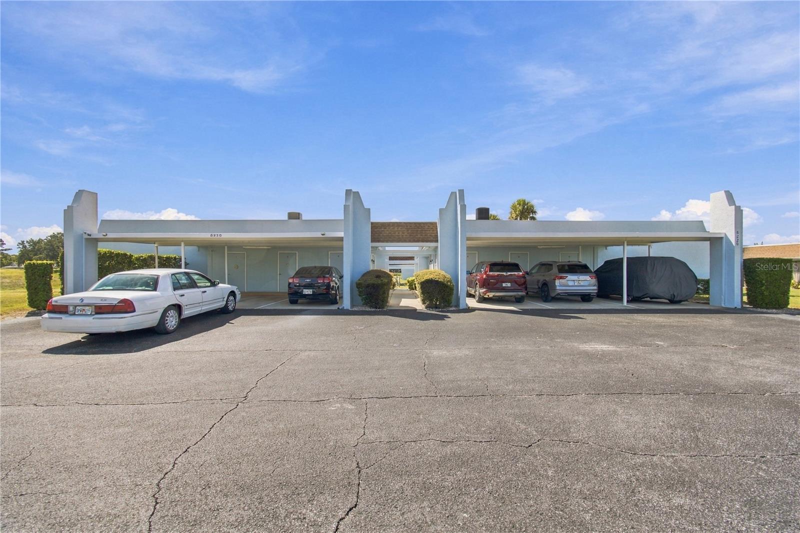 8220 SEVEN OAKS CT #5 — photo 3
