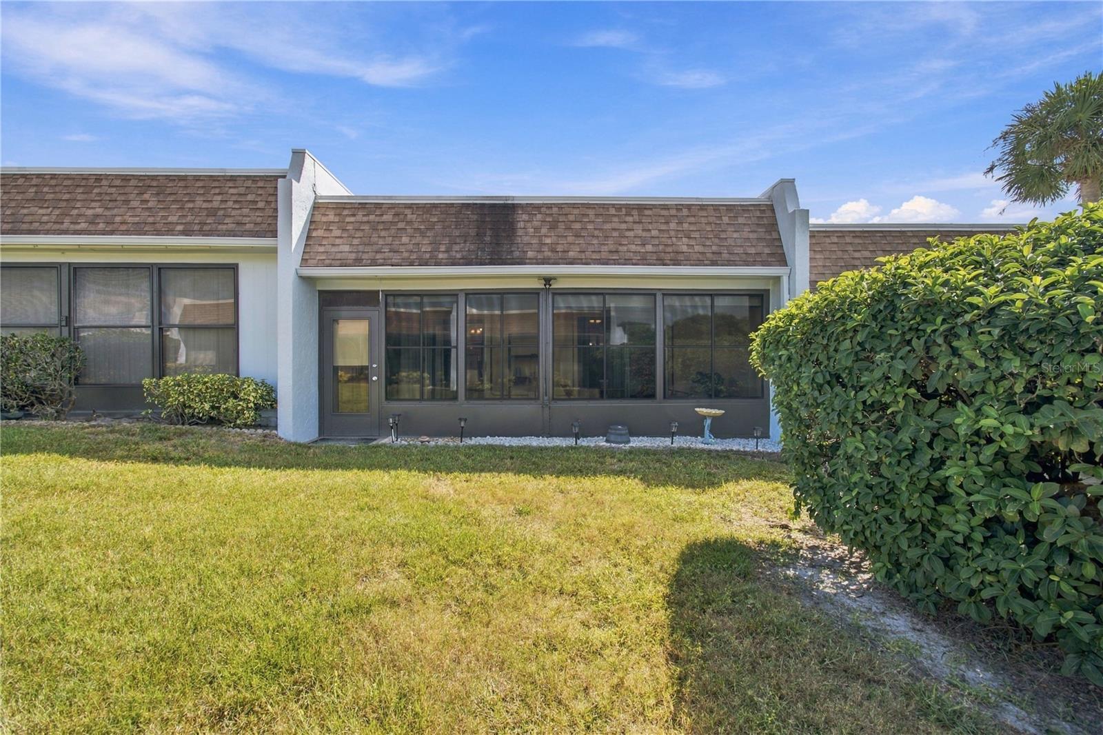 8220 SEVEN OAKS CT #5 — photo 32