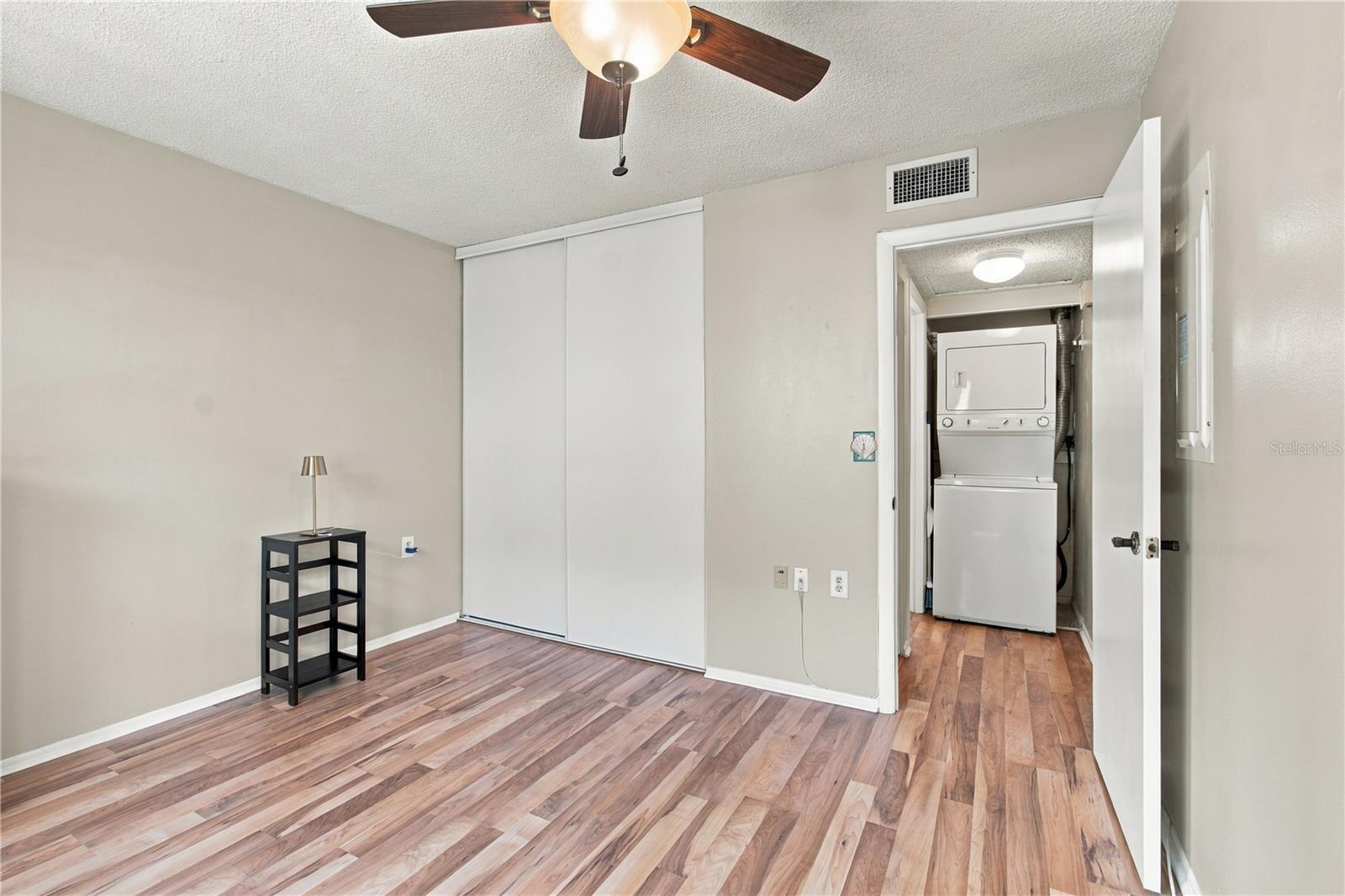 8220 SEVEN OAKS CT #5 — photo 13