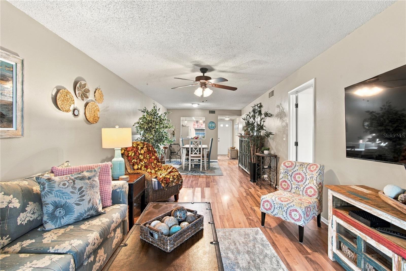8220 SEVEN OAKS CT #5 — photo 22