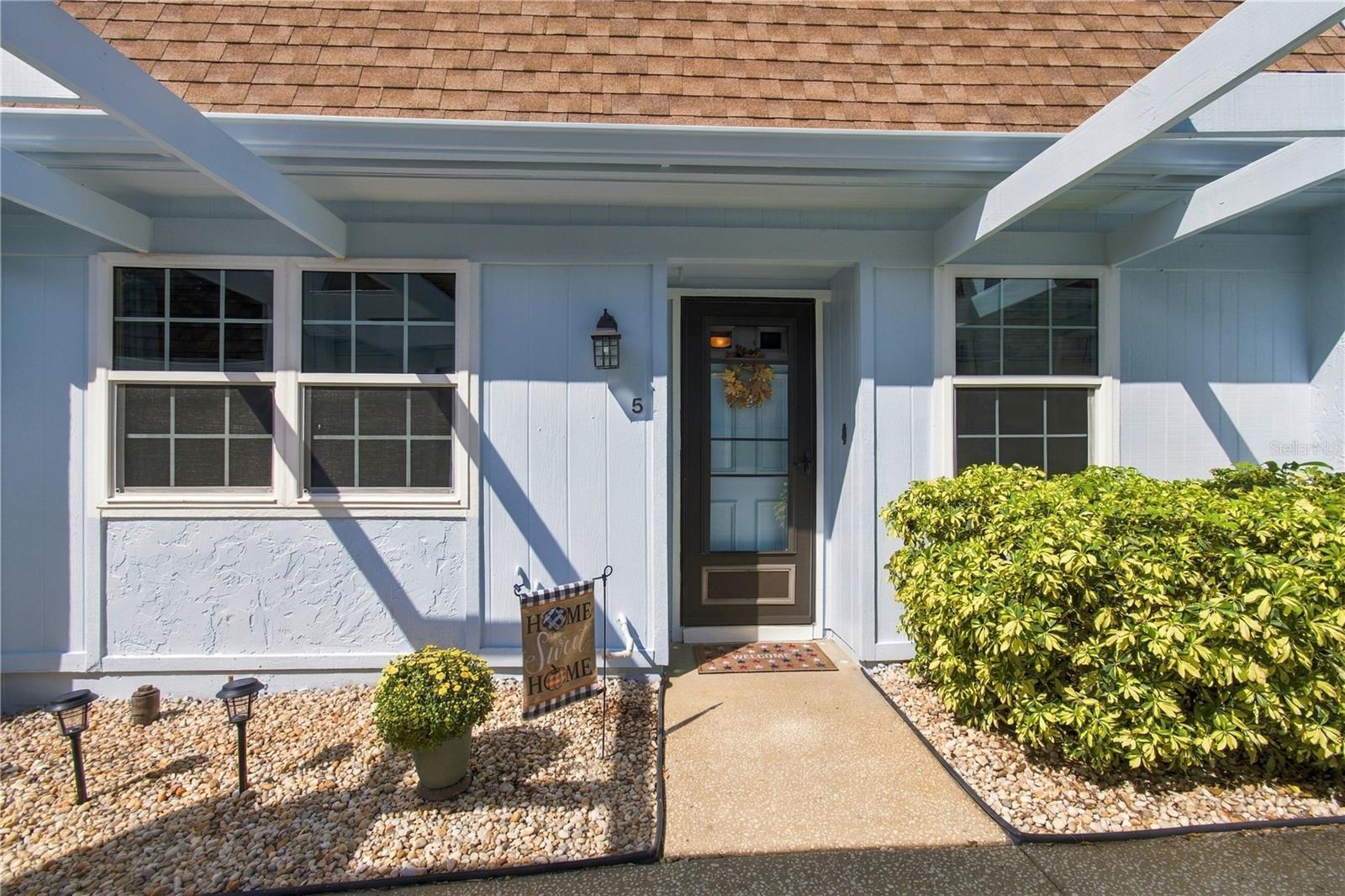 8220 SEVEN OAKS CT #5 — photo 2