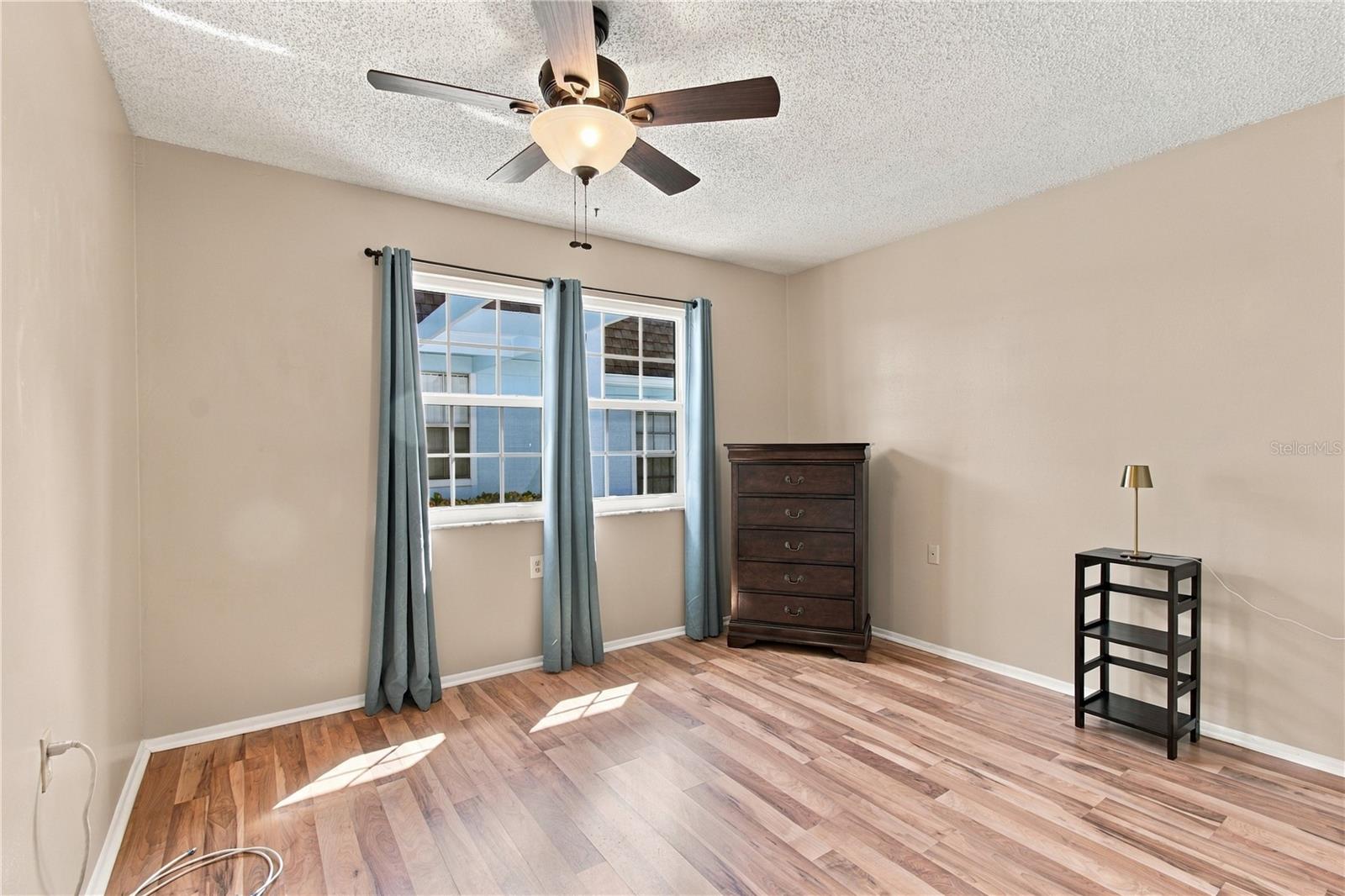 8220 SEVEN OAKS CT #5 — photo 12