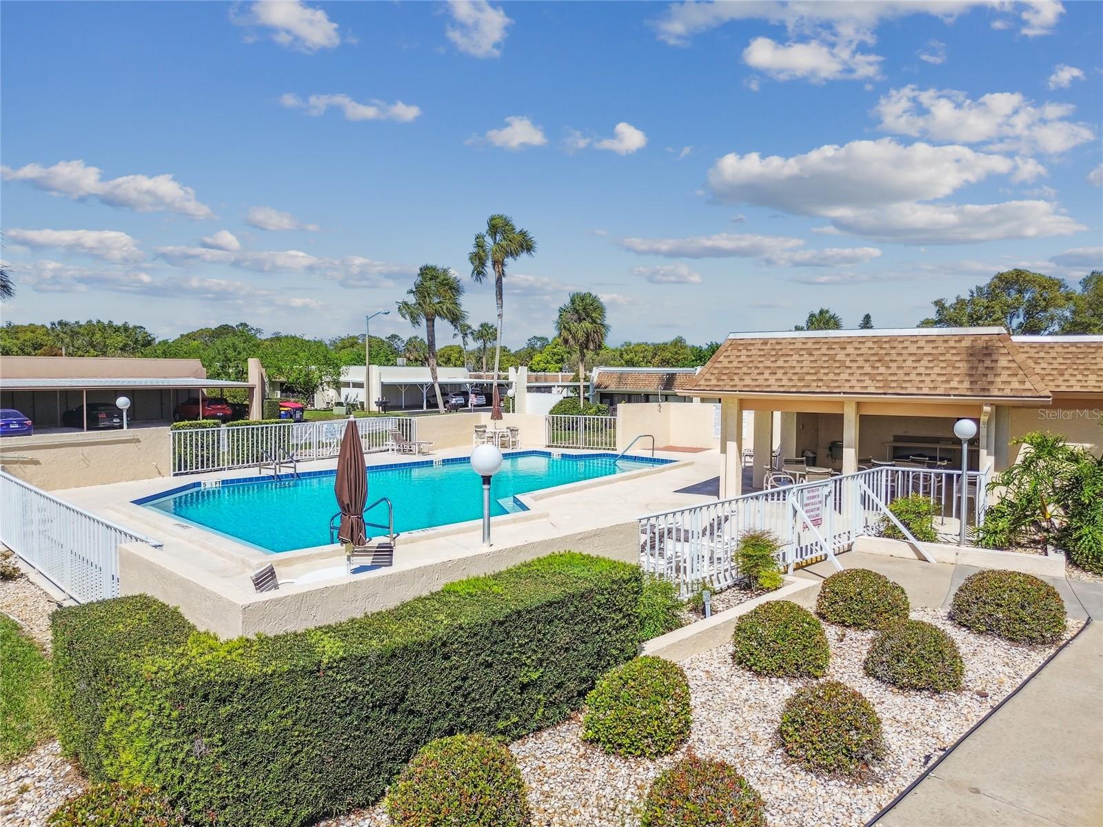 8220 SEVEN OAKS CT #5 — photo 46
