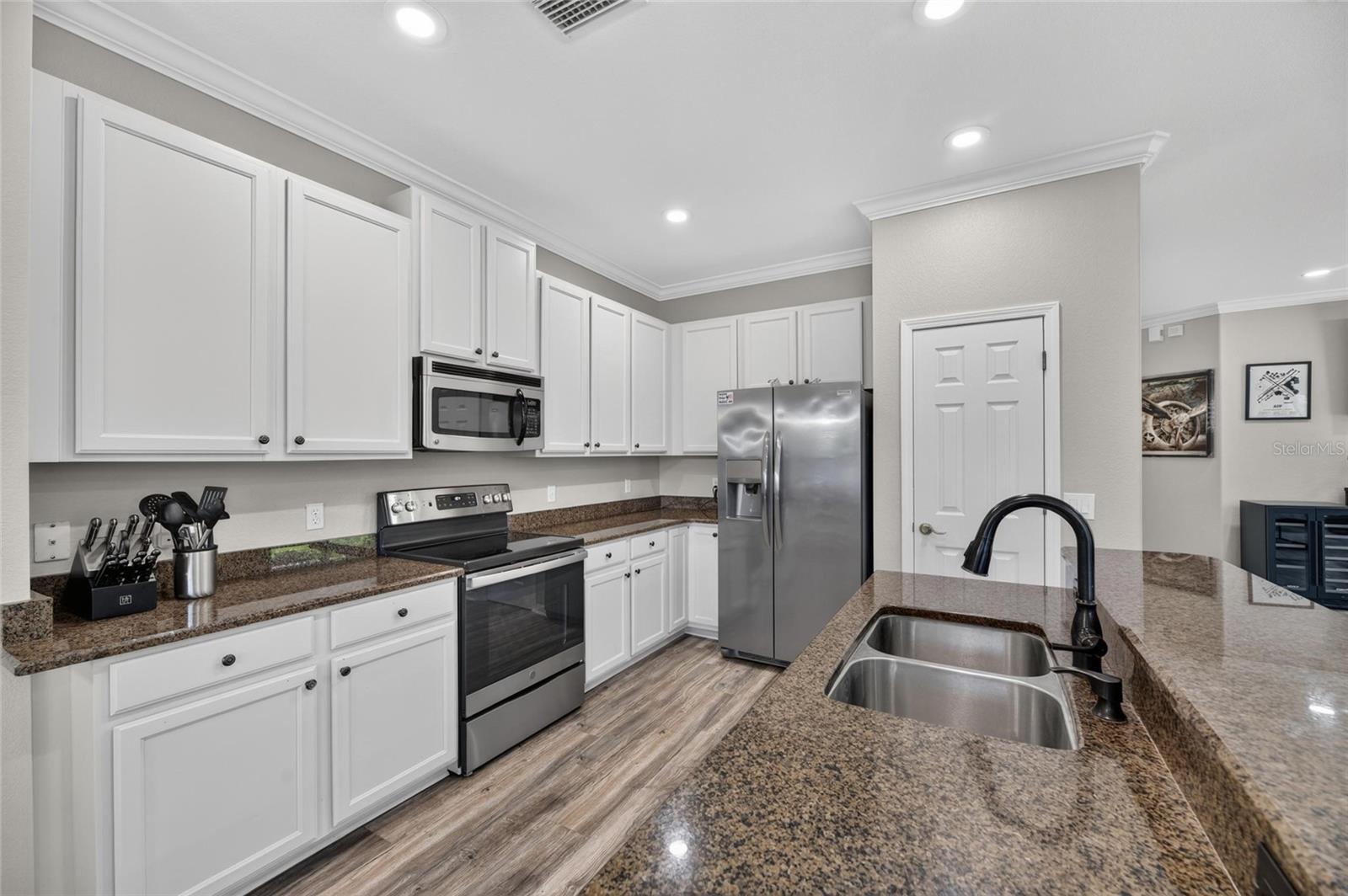 5804 HIDDEN FALLS LN — photo 15