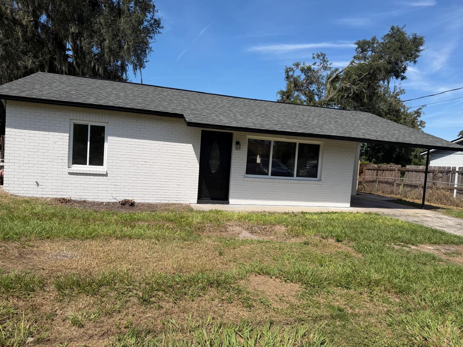 11106 HAPPY ACRES LN — photo 2