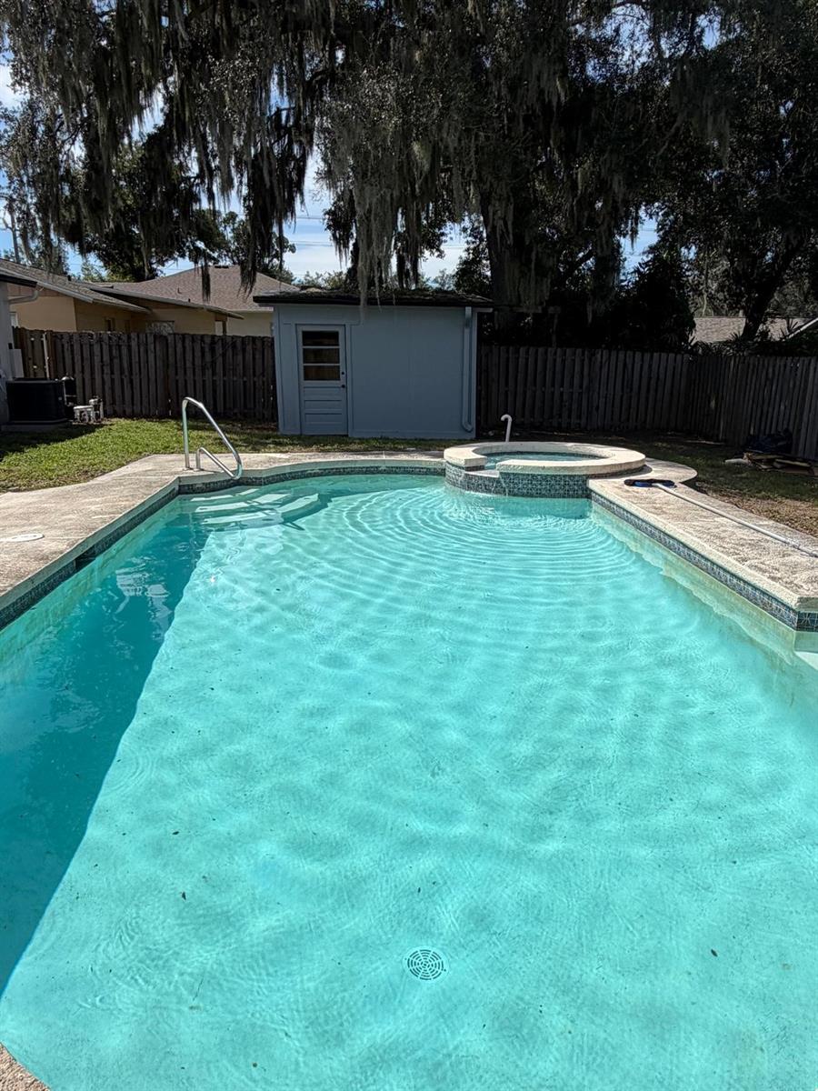 11106 HAPPY ACRES LN — photo 22