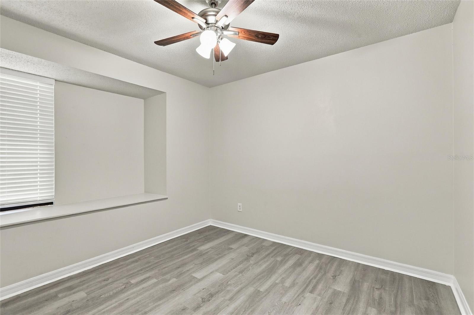 6770 S BISCAYNE DR — photo 12