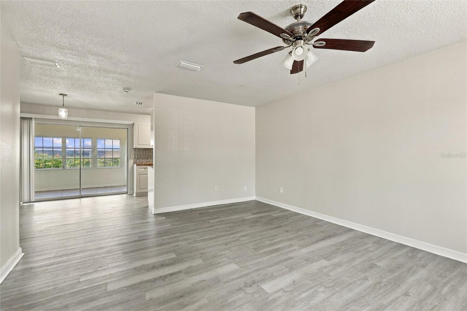 6770 S BISCAYNE DR — photo 4