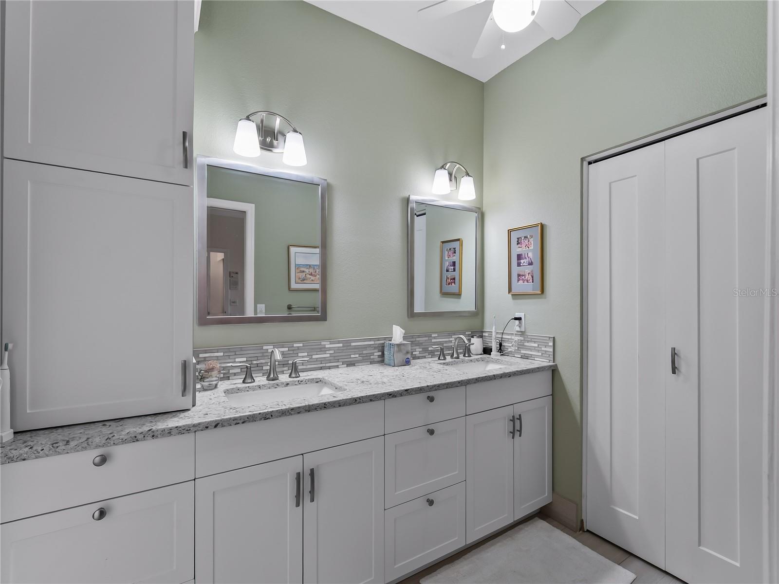 5204 MAHOGANY RUN AVE — photo 25