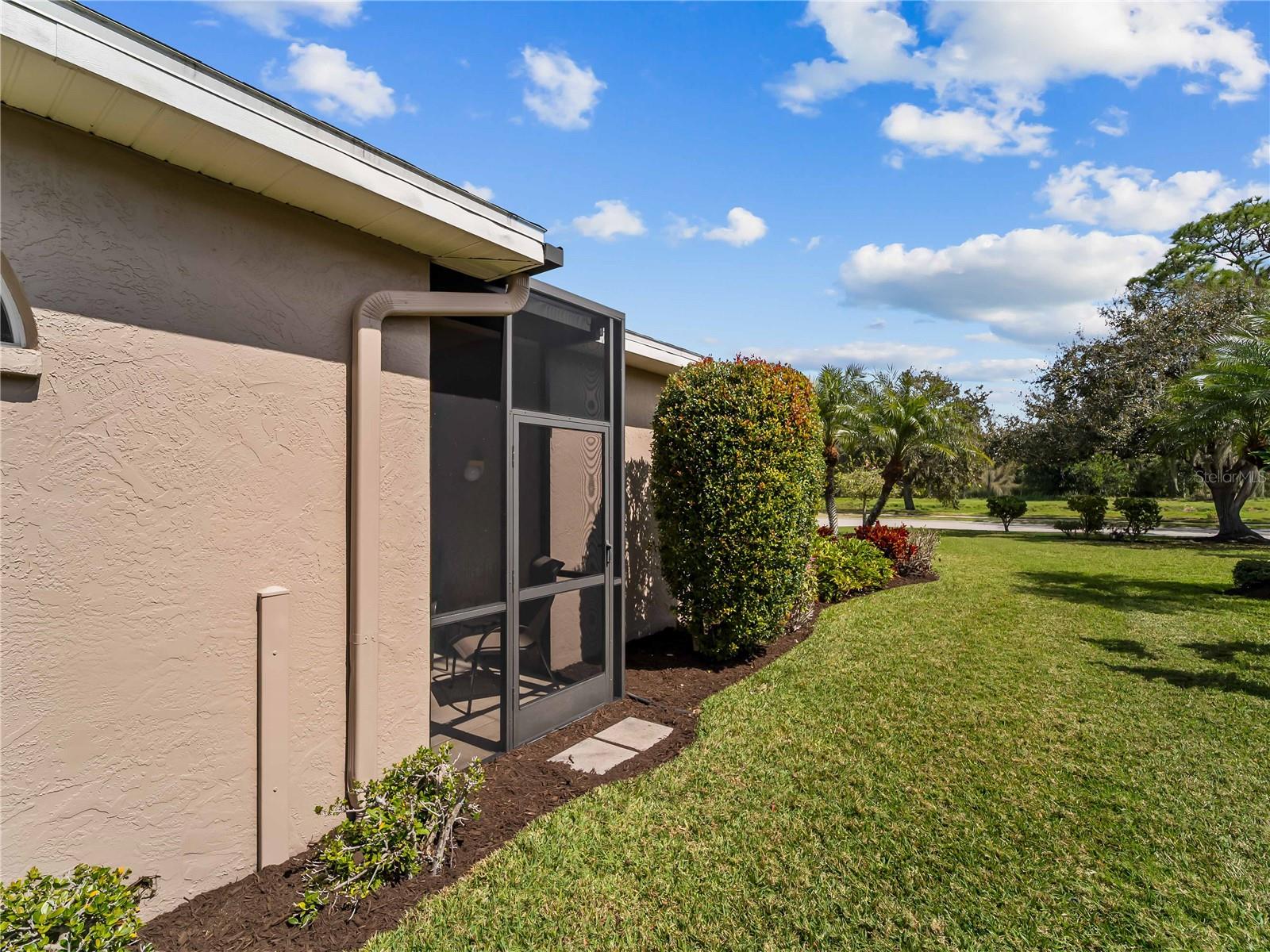 5204 MAHOGANY RUN AVE — photo 36