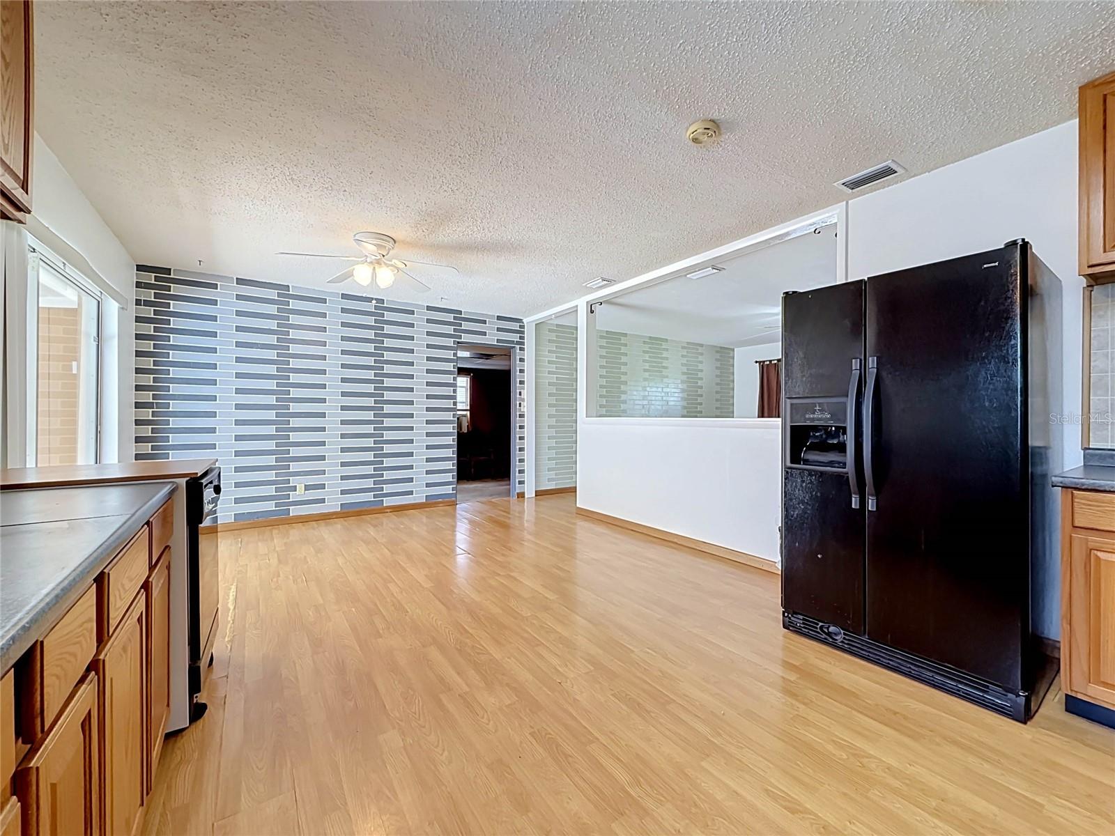 8496 76TH AVE — photo 8