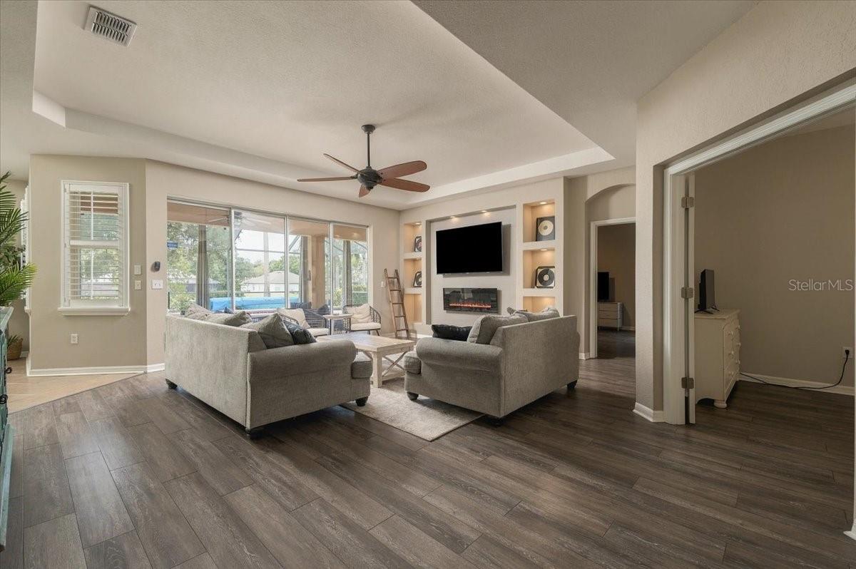 2929 FOREST HAMMOCK DR — photo 24