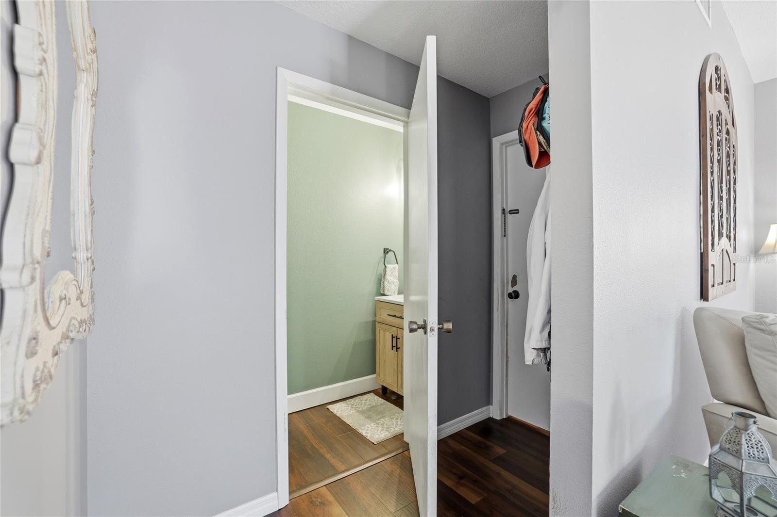 11235 CLAYRIDGE DR — photo 41
