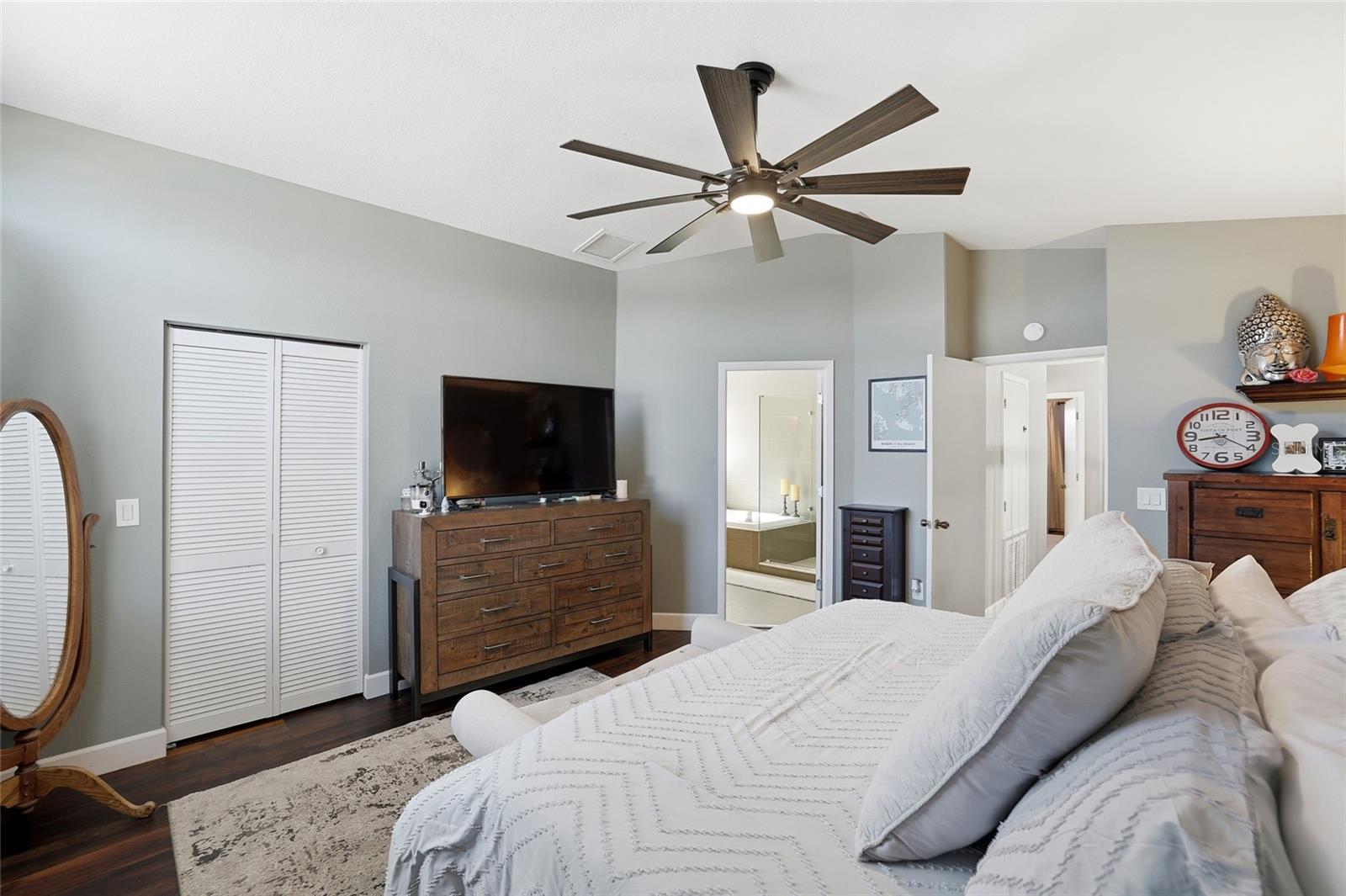 11235 CLAYRIDGE DR — photo 25