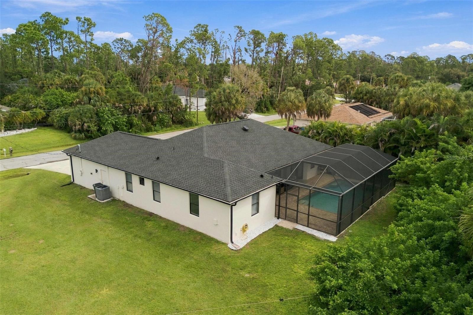 3769 GARLENDA AVE — photo 47