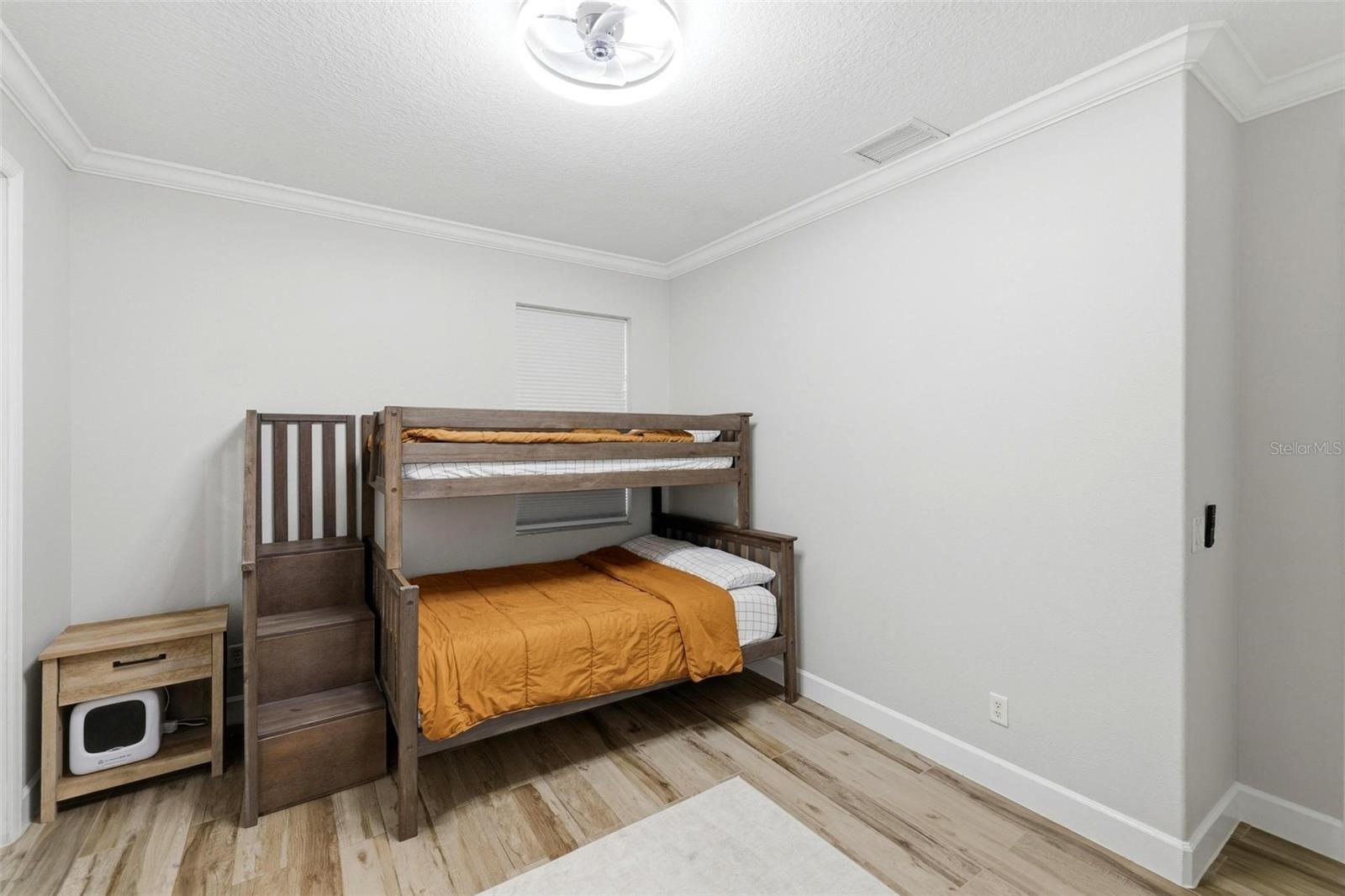 3769 GARLENDA AVE — photo 31