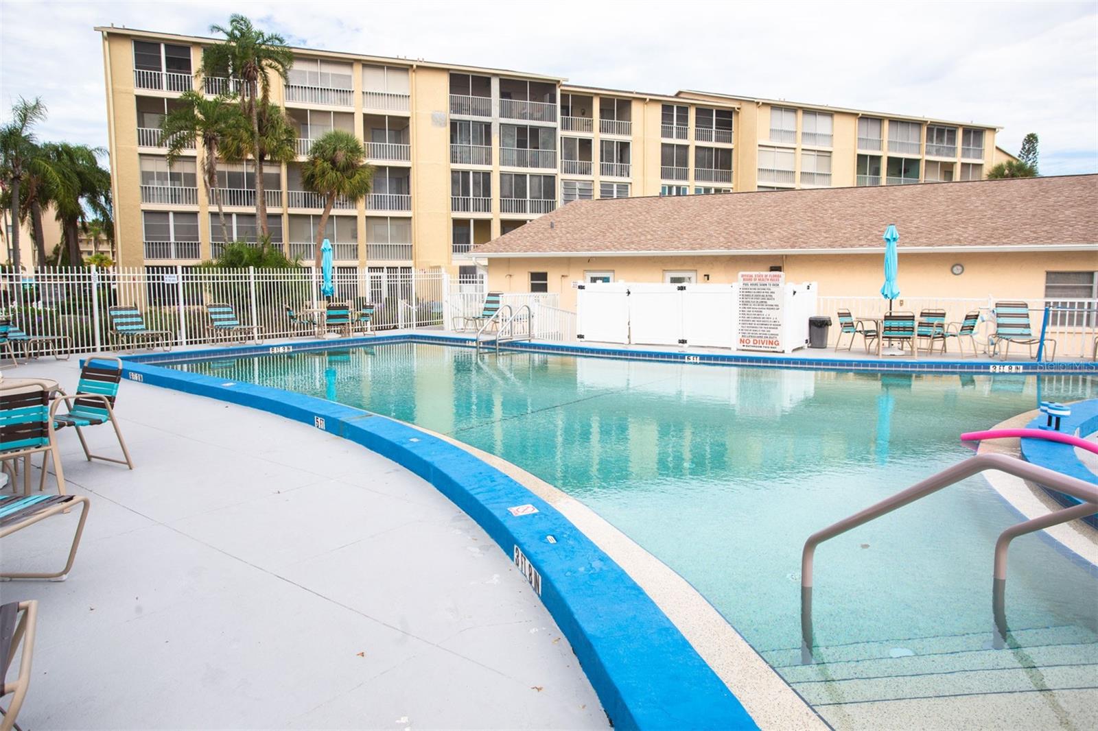 3710 LAKE BAYSHORE DR #k416 — photo 35