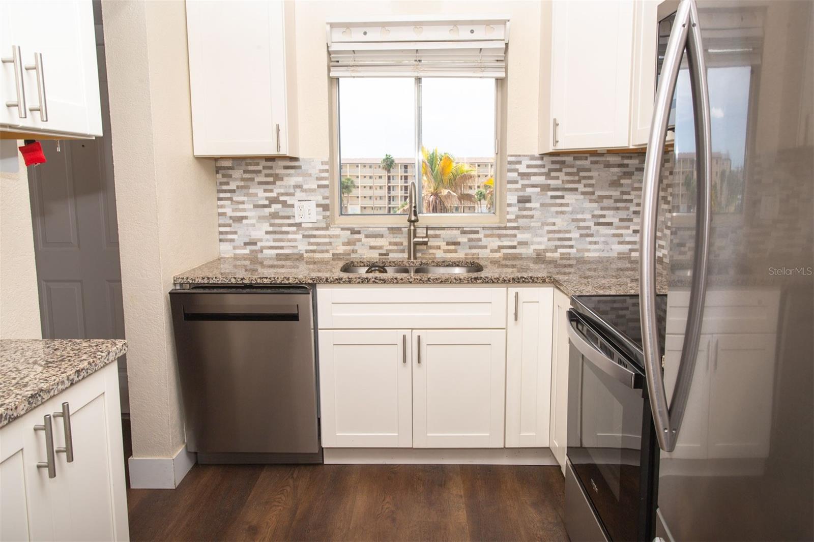 3710 LAKE BAYSHORE DR #k416 — photo 3