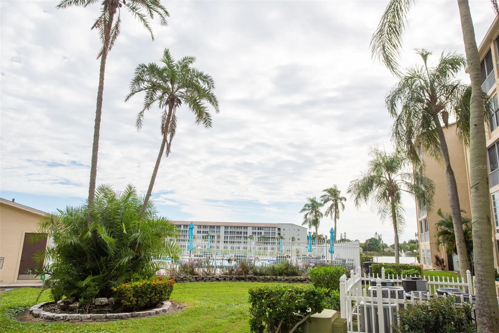 3710 LAKE BAYSHORE DR #k416 — photo 42
