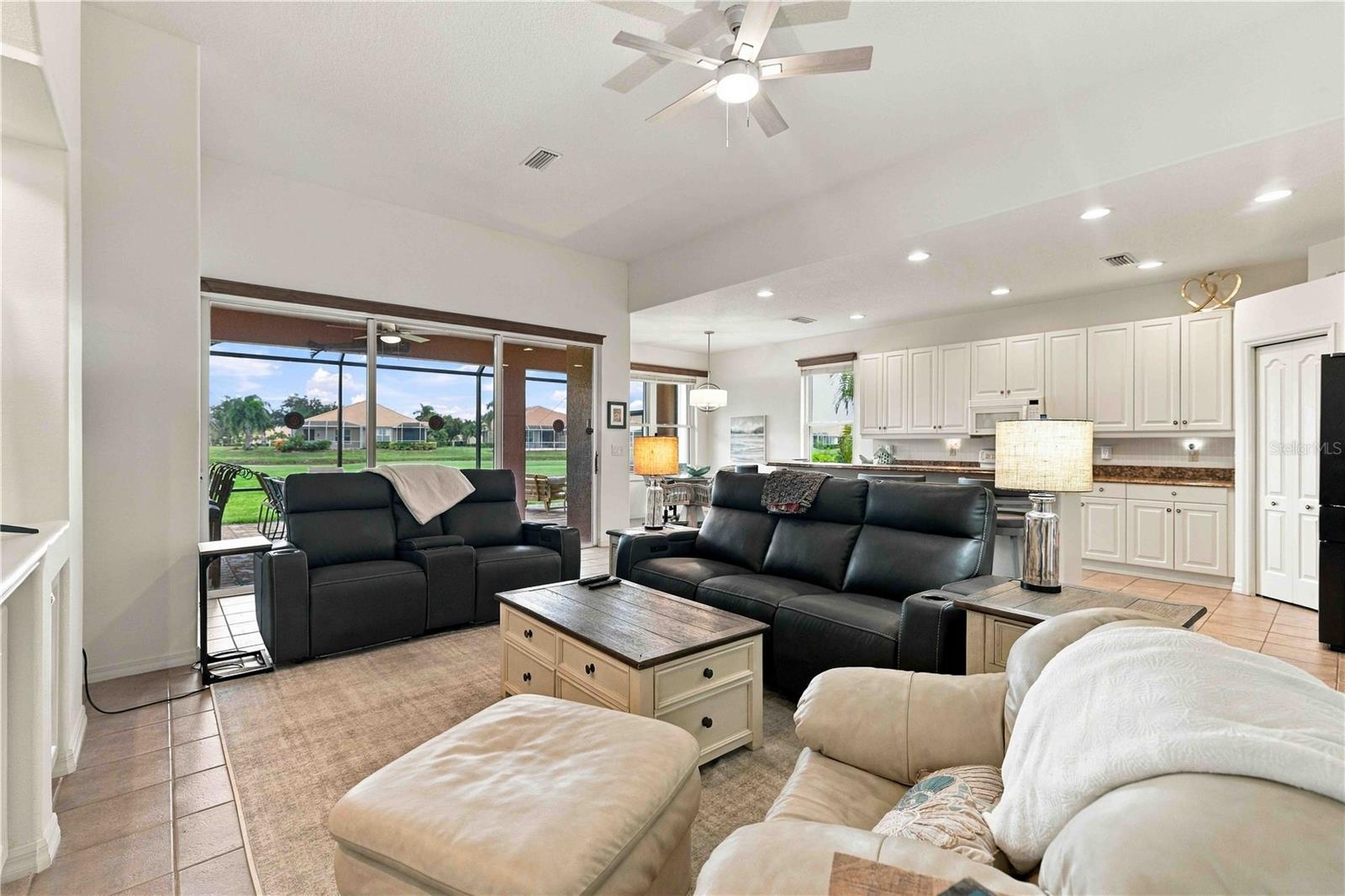 1542 SAN YSIDRO WAY — photo 14
