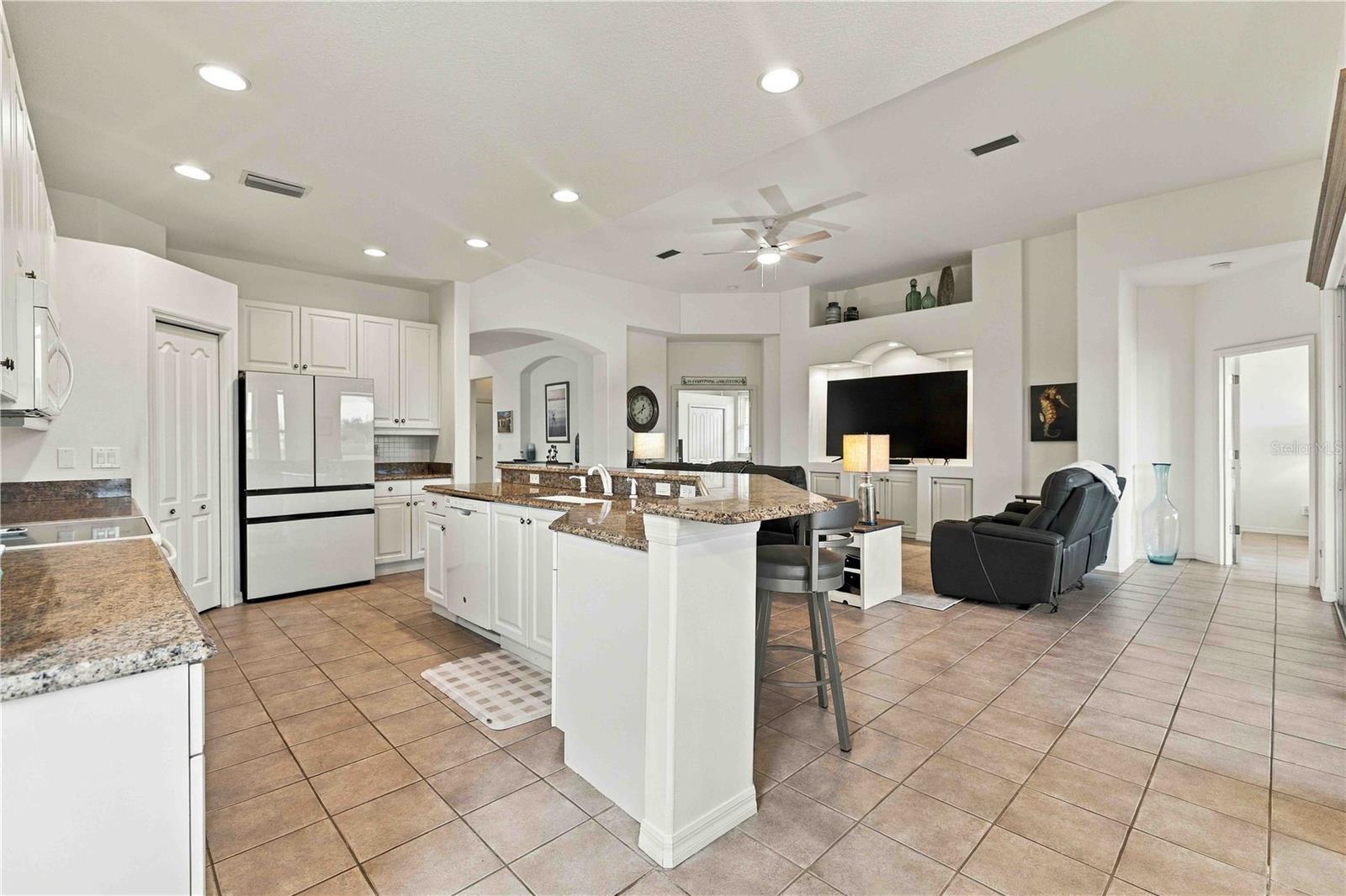 1542 SAN YSIDRO WAY — photo 23