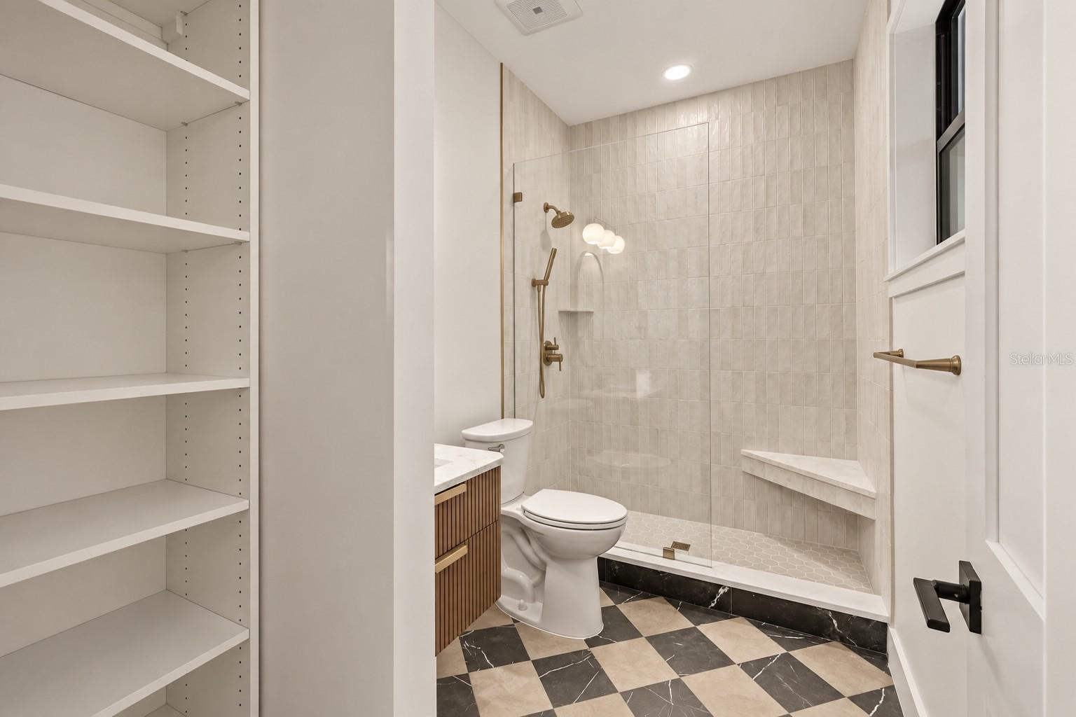 1025 MELROSE AVE S — photo 10
