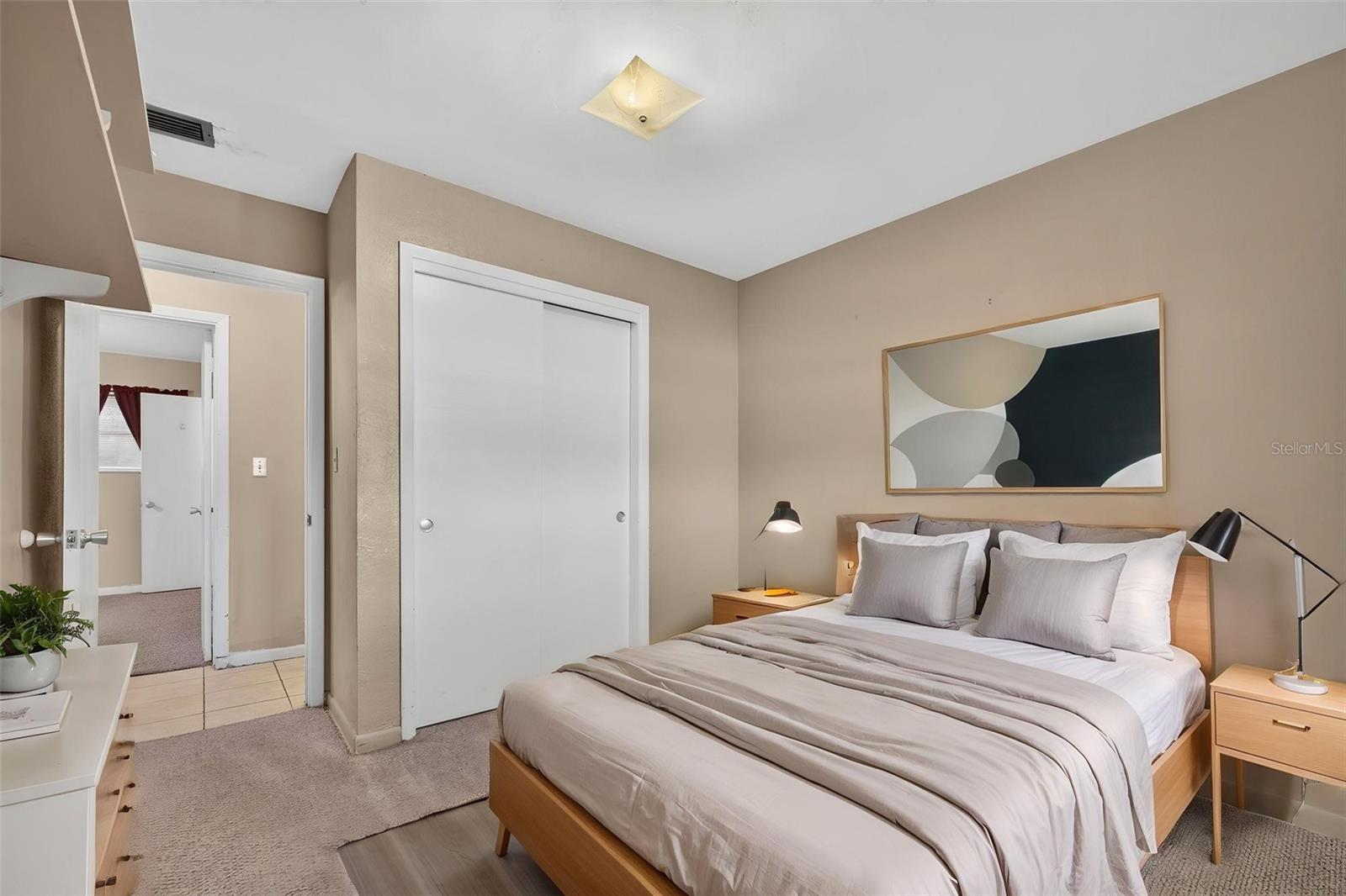 3312 W BURKE ST — photo 43
