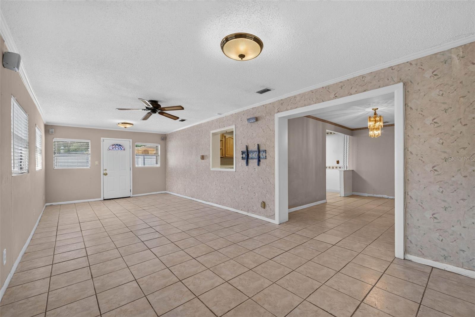 3312 W BURKE ST — photo 28