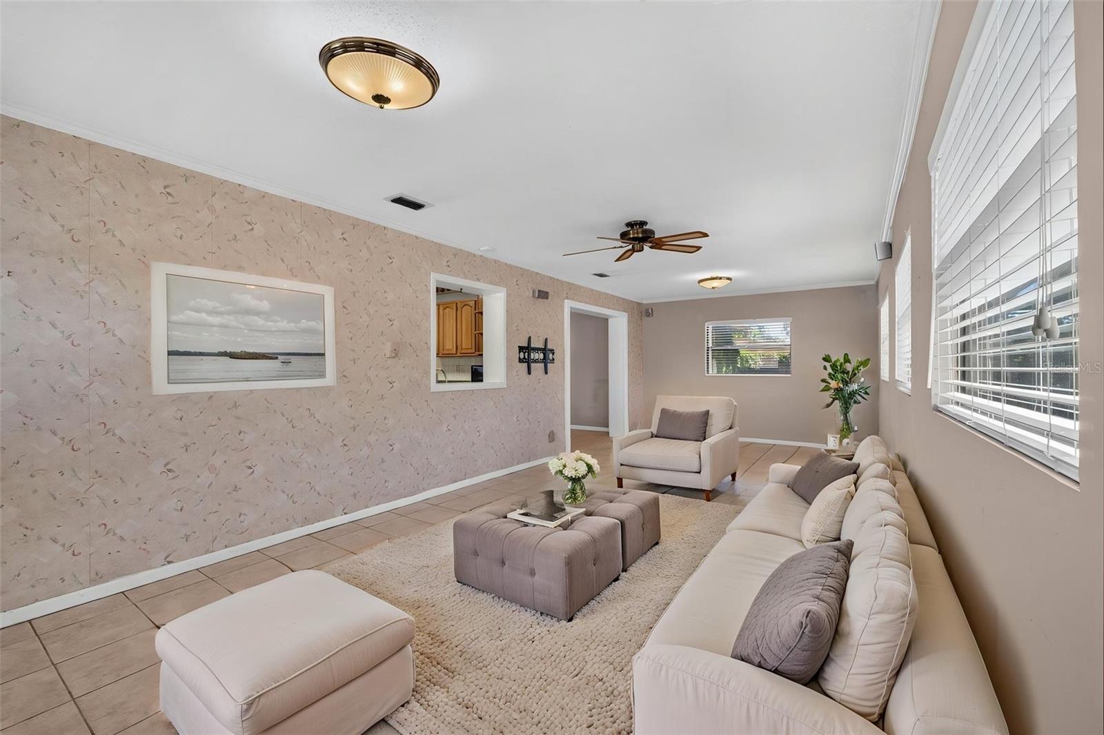 3312 W BURKE ST — photo 27