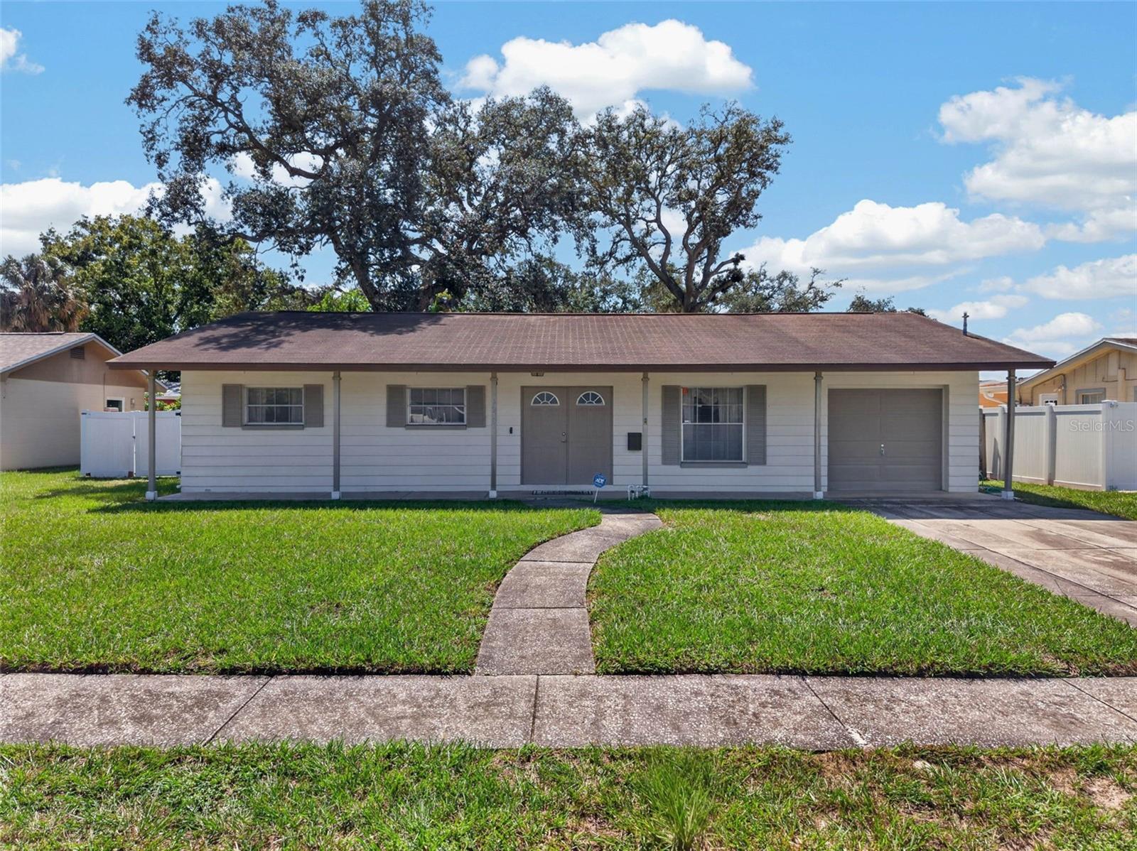 3312 W BURKE ST — photo 3