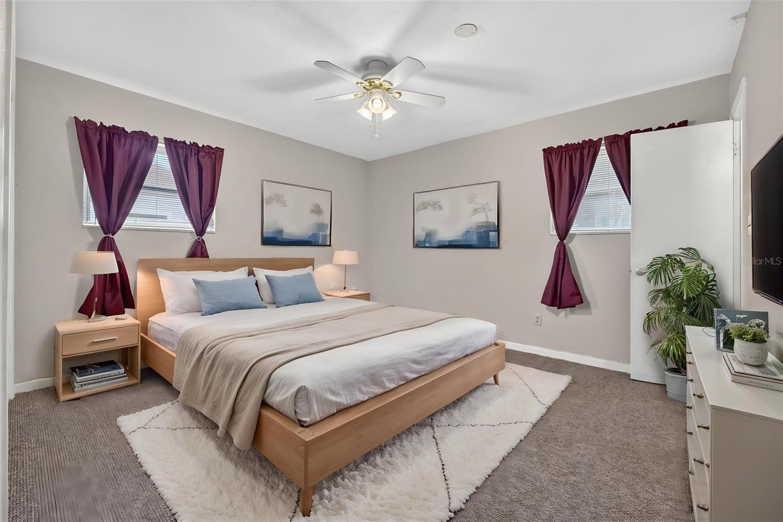3312 W BURKE ST — photo 47
