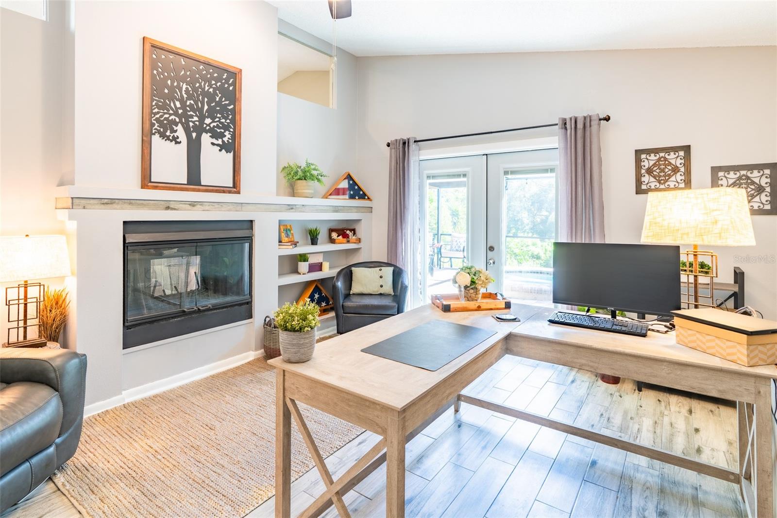 567 DEER RUN N — photo 40