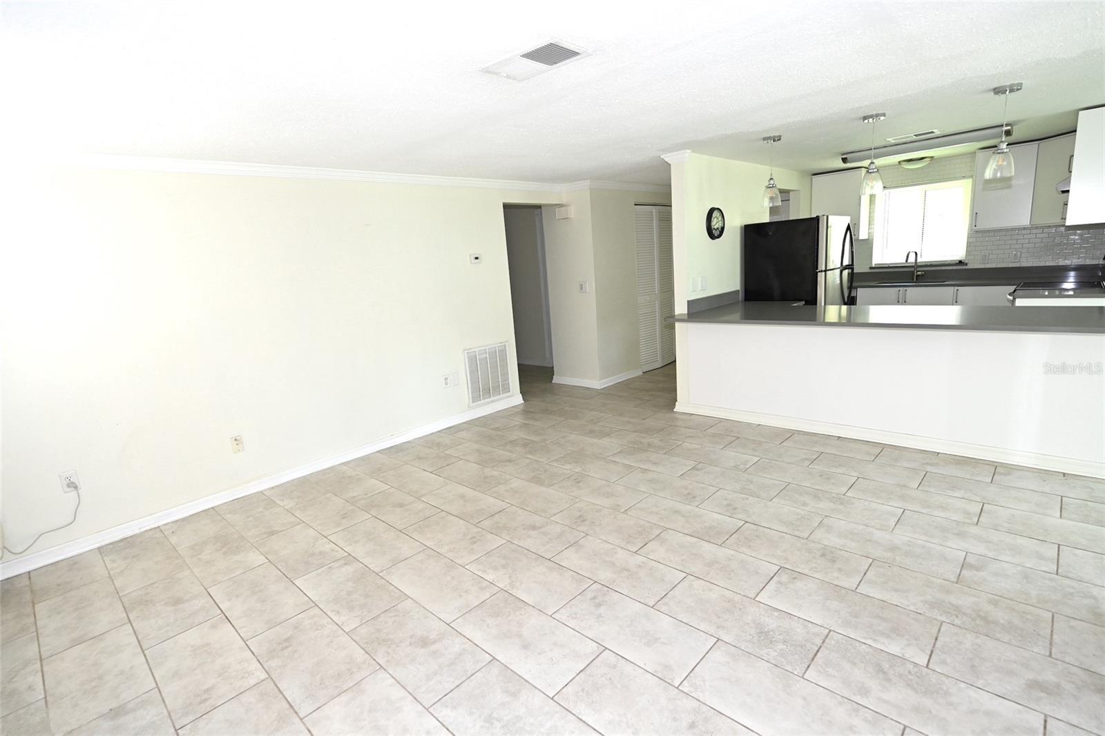 1922 MARCIA ST — photo 12