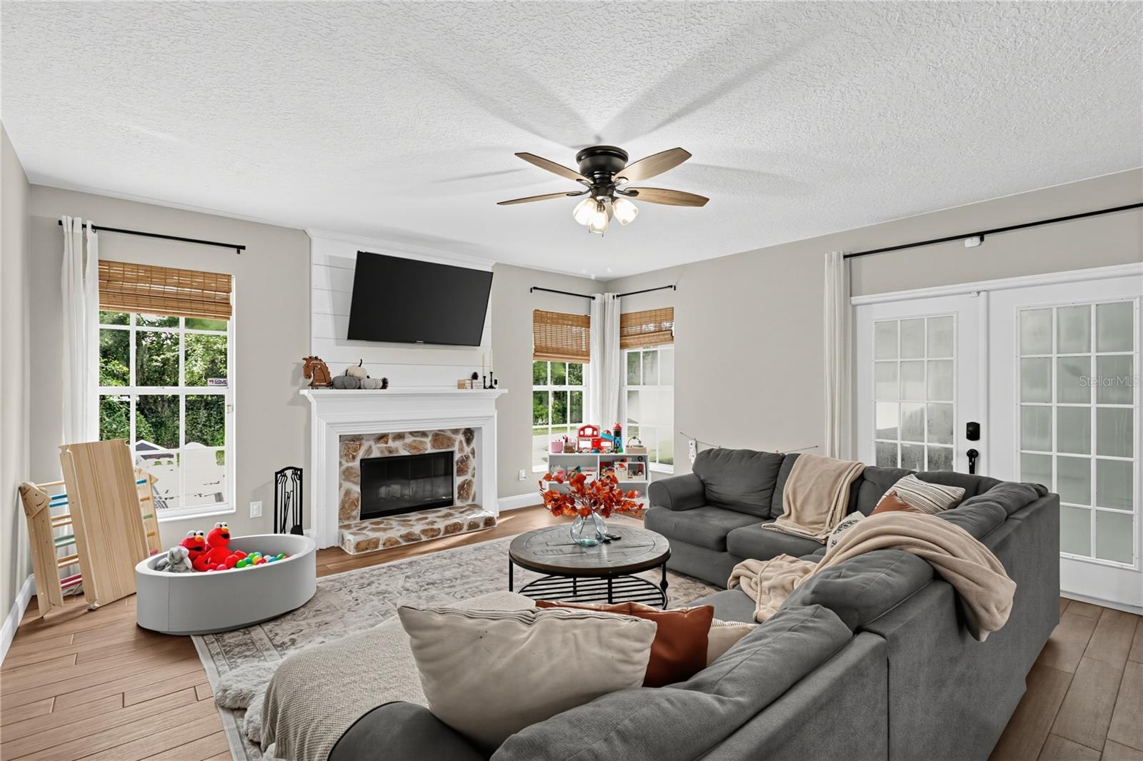 15627 INDIAN QUEEN DR — photo 11