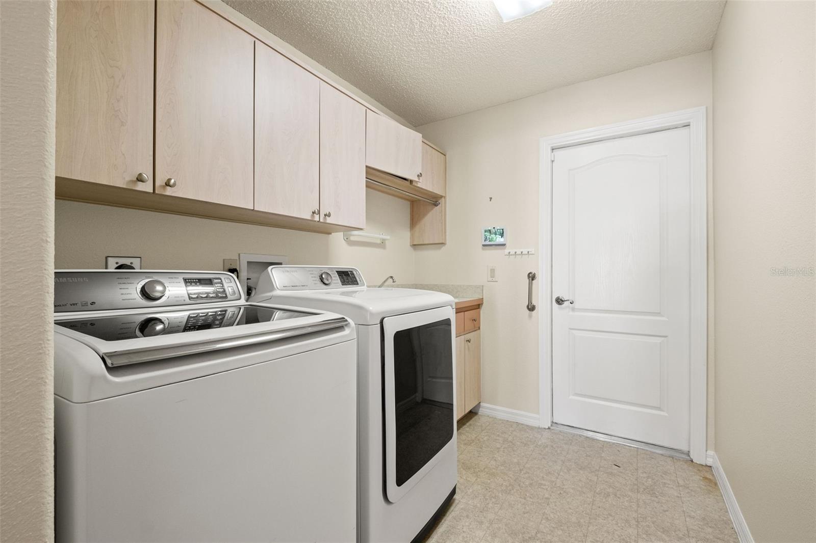 12843 OAK NUT ST — photo 42