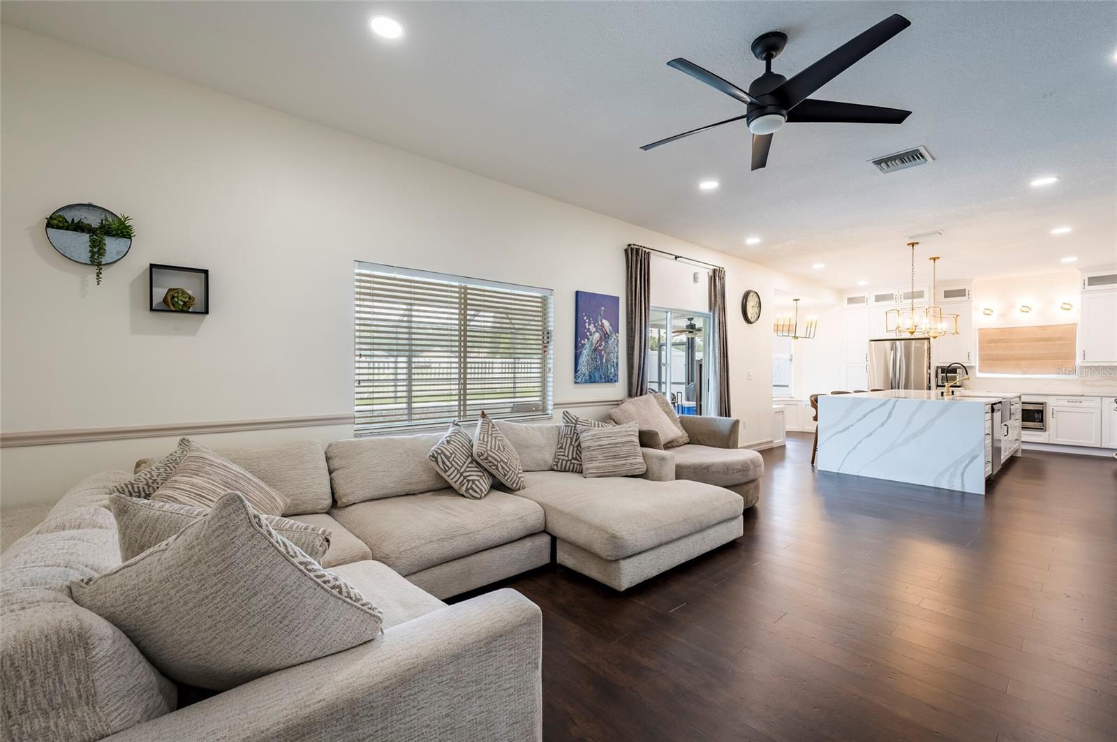 18182 SANDY POINTE DR — photo 25