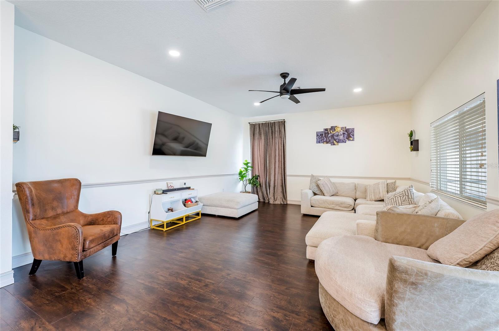 18182 SANDY POINTE DR — photo 22