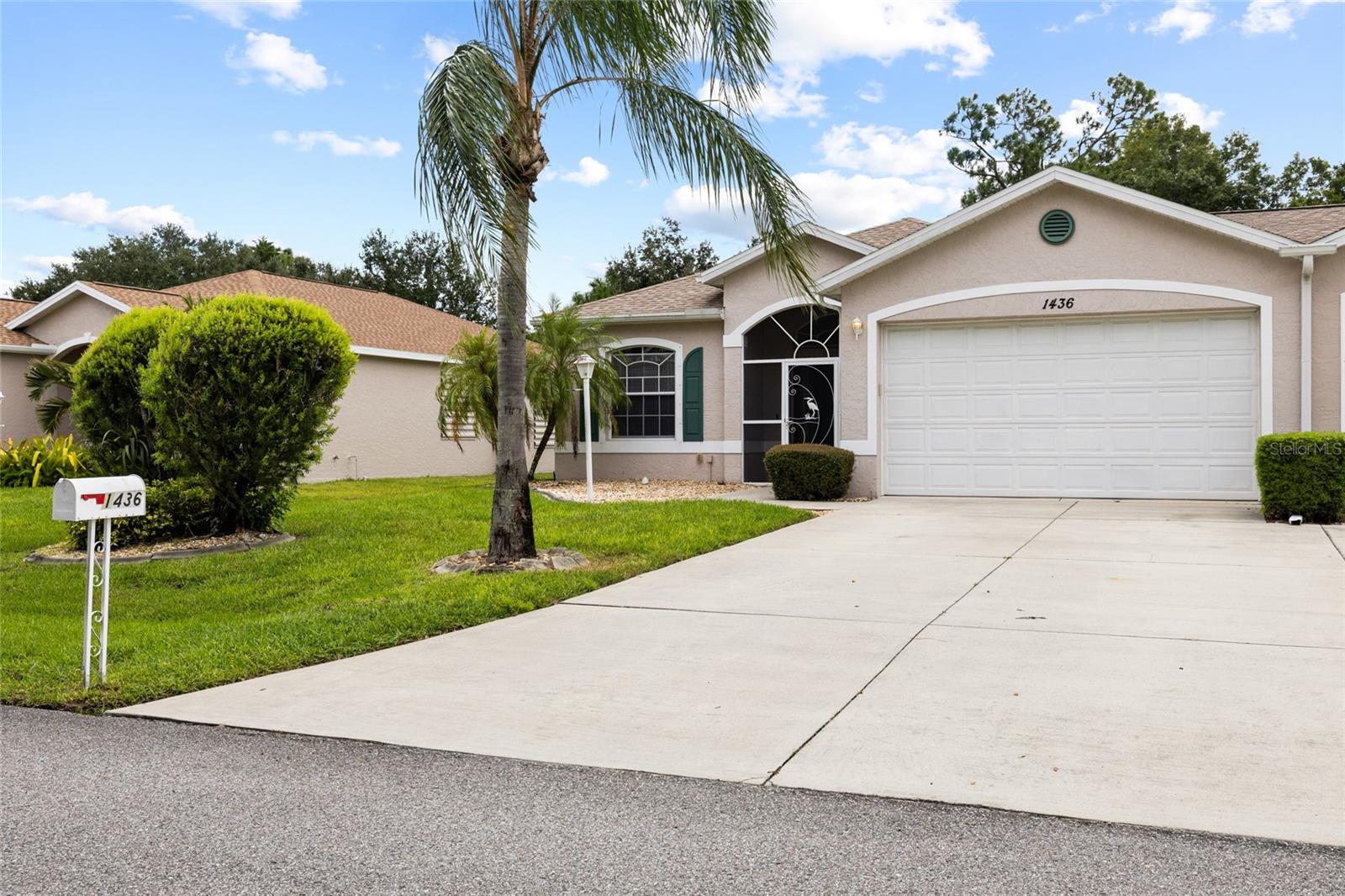1436 HEDGEWOOD CIR — photo 3