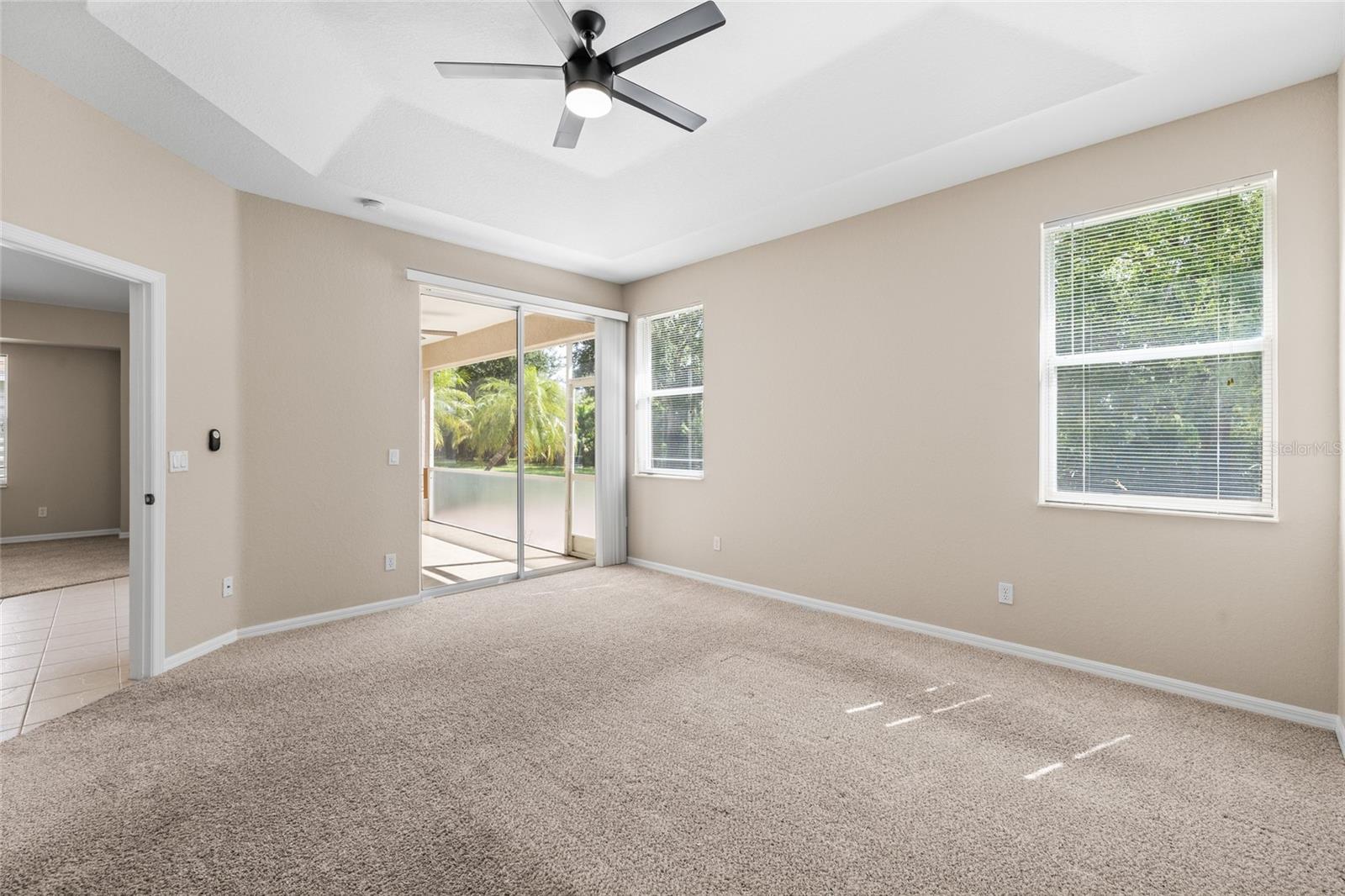 1436 HEDGEWOOD CIR — photo 26