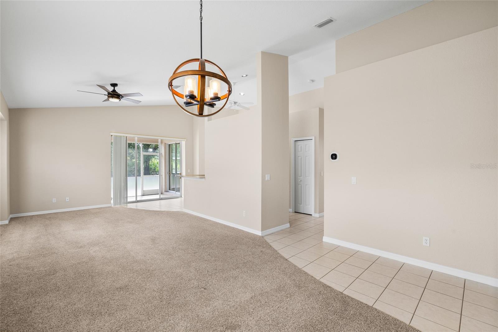 1436 HEDGEWOOD CIR — photo 15